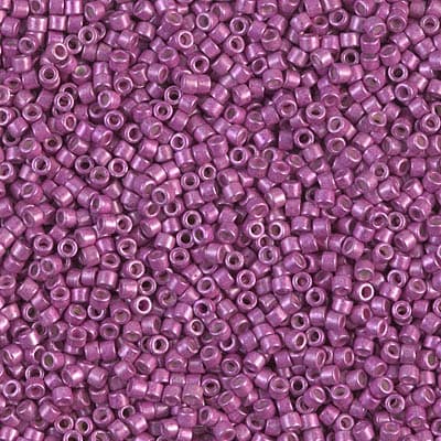 Бисер Miyuki Delica DB1184 Galvanized Semi-Frosted Magenta