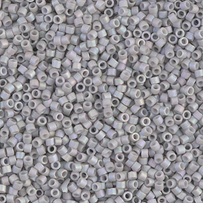 Бисер Miyuki Delica DB1528