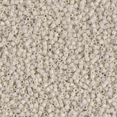 Бисер Miyuki Delica DBS0261 Opaque Linen Luster