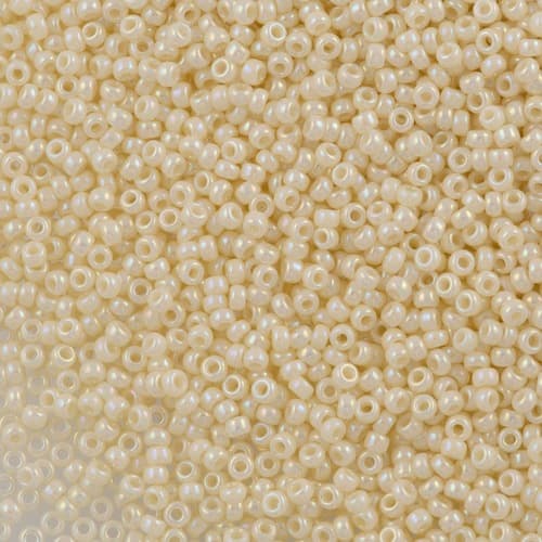 Miyuki Round 0486 Ivory Pearl Ceylon AB