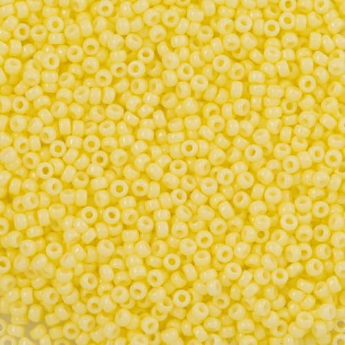 Miyuki Round 4451 Duracoat Dyed Opaque Light Lemon Ice